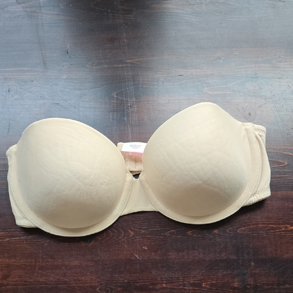 Victoria's Secret Tan Women's Strapless Bra - Picture 1 of 3